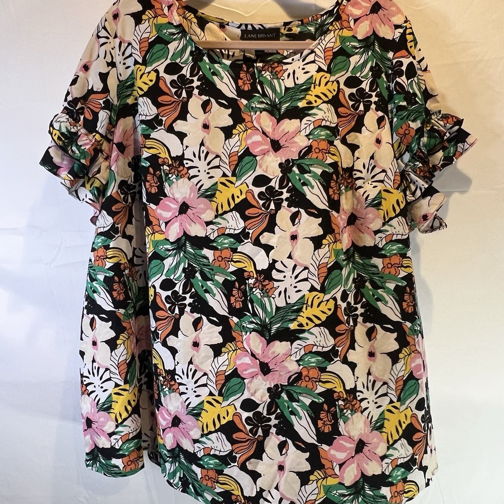 Lane Bryant Women's Size 24 Short Sleeve Multicolored Black Flowered Blouse